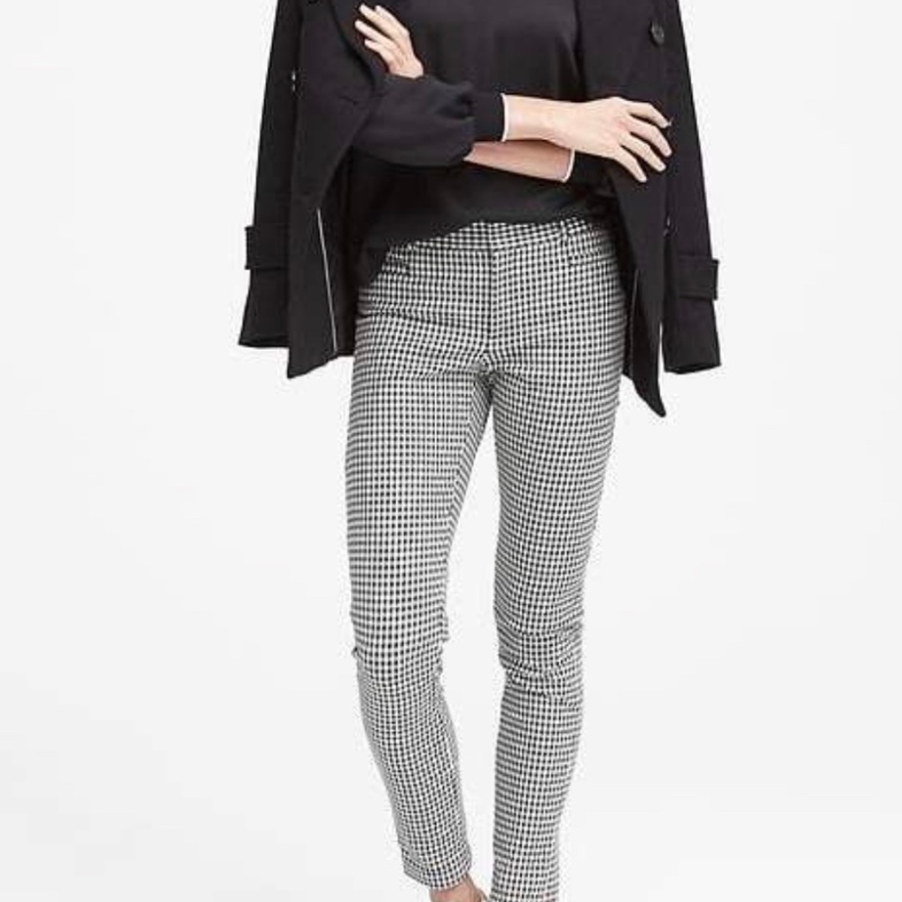 EUC - Banana Republic Sloan Slim Pants - Blue/black/white Houndstooth